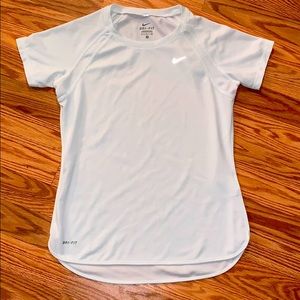 NIKE Dry Fit tee